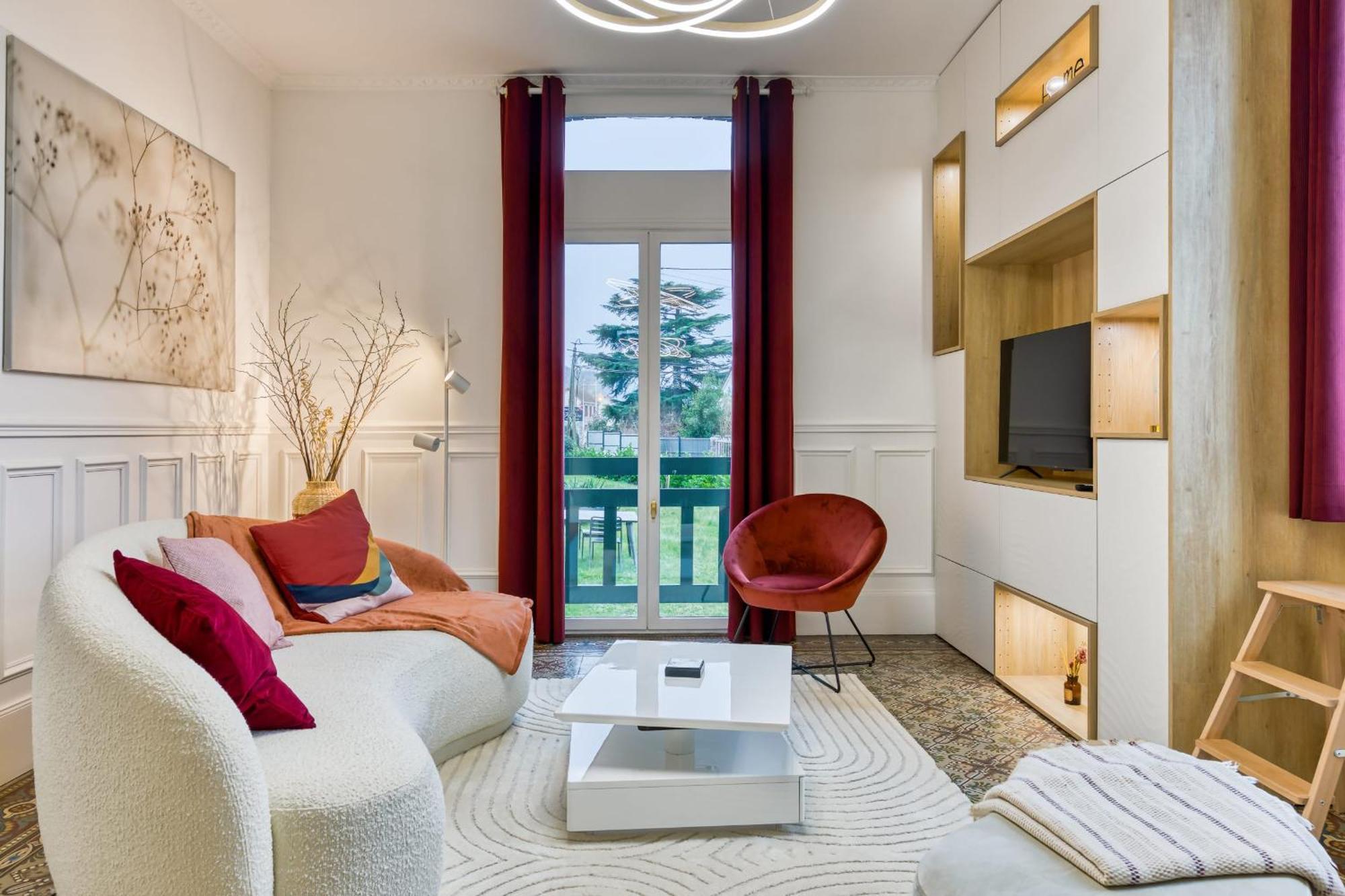 Rose Ecrin De Charme Avec Parking Terrasse Privee Et Jardin Partage Apartment Grand-Couronne Exterior photo